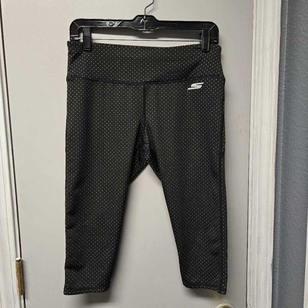 Sketchers Black & White Polkadot Cropped Leggings